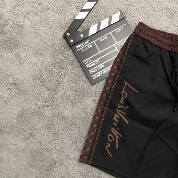 ブランドハーフパンツ素材ディテール